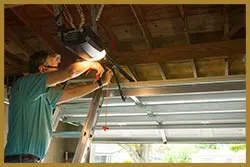 United Garage Doors Tacoma, WA 253-479-1913 United Garage Doors Tacoma, WA 253-479-1913